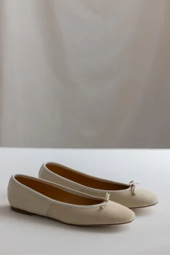 Ballerina - Capri Suede Vanilla Cremin