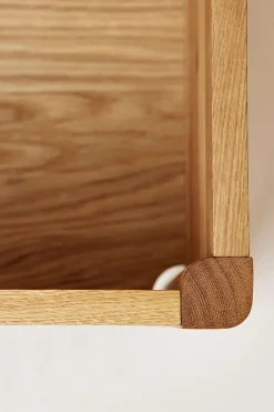 Benk - A Line Storage Bench 111 Eik