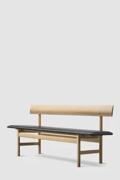 Benk - BM Bench 3171 Såpet Eik / Omni Black 301