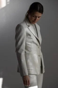 Blazer - Emotional Essence Shadow White