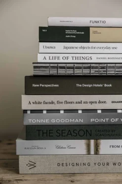 Bok - A Life of Things