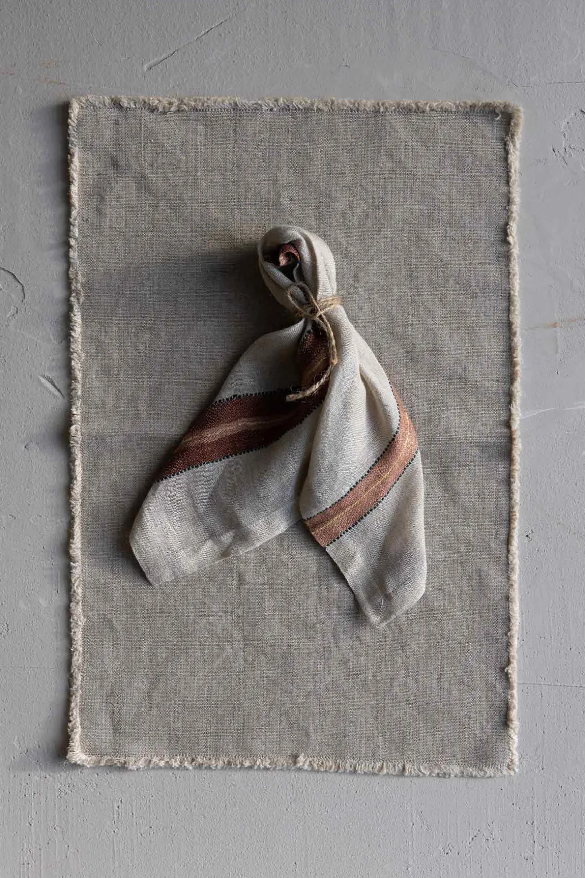 Bordbrikke - Pacific 35x50cm Flax