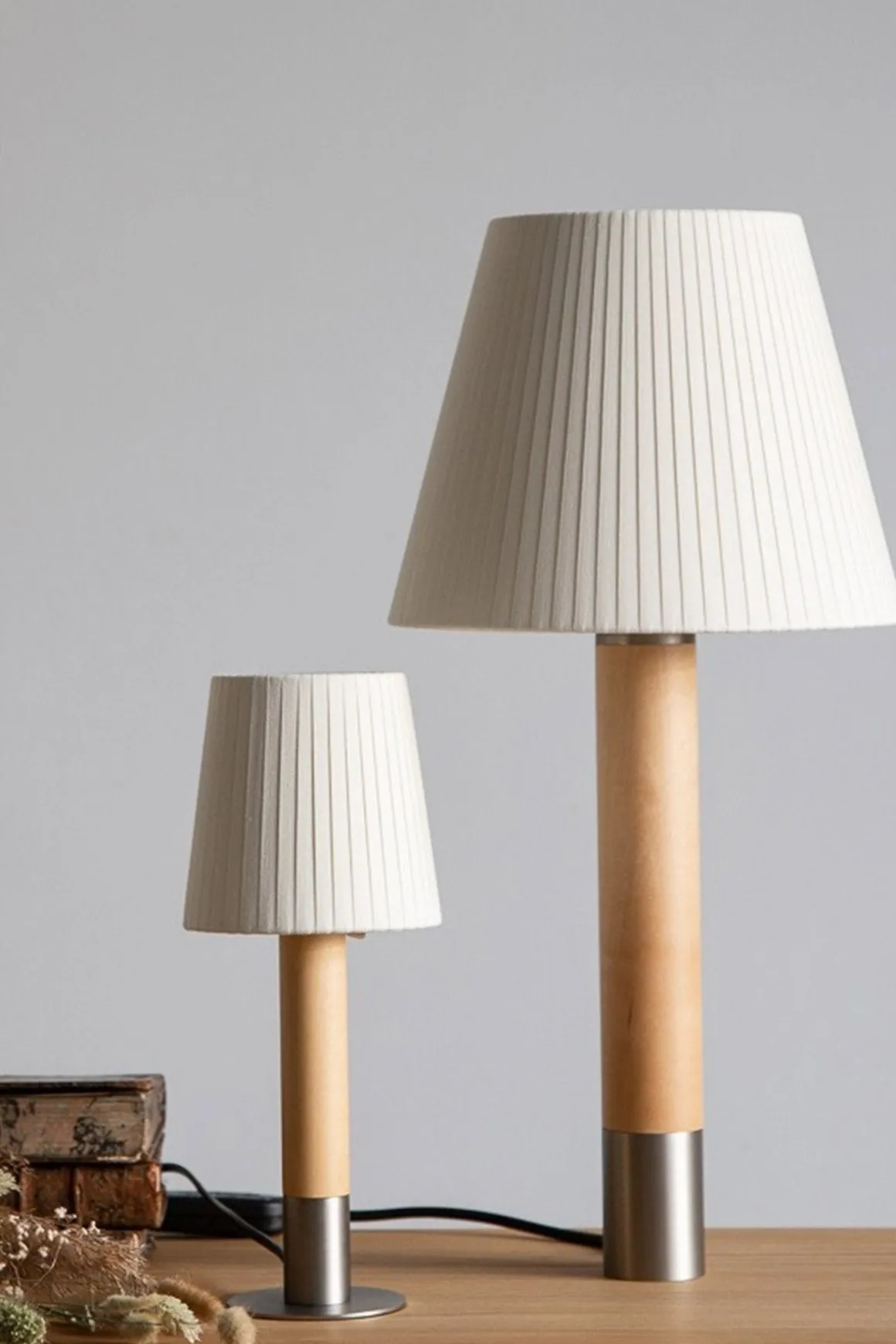 Bordlampe - Básica M1 H52cm