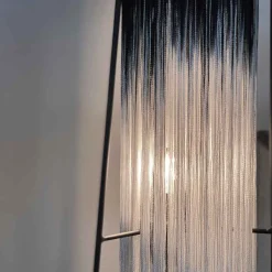 Bordlampe - Kiki Sort/Hvit L17 W17 H85