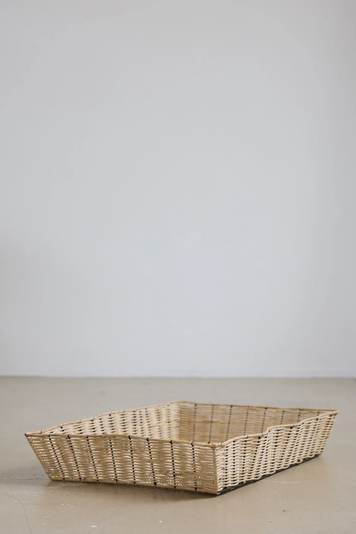 Brett - Wicker Dora Tray