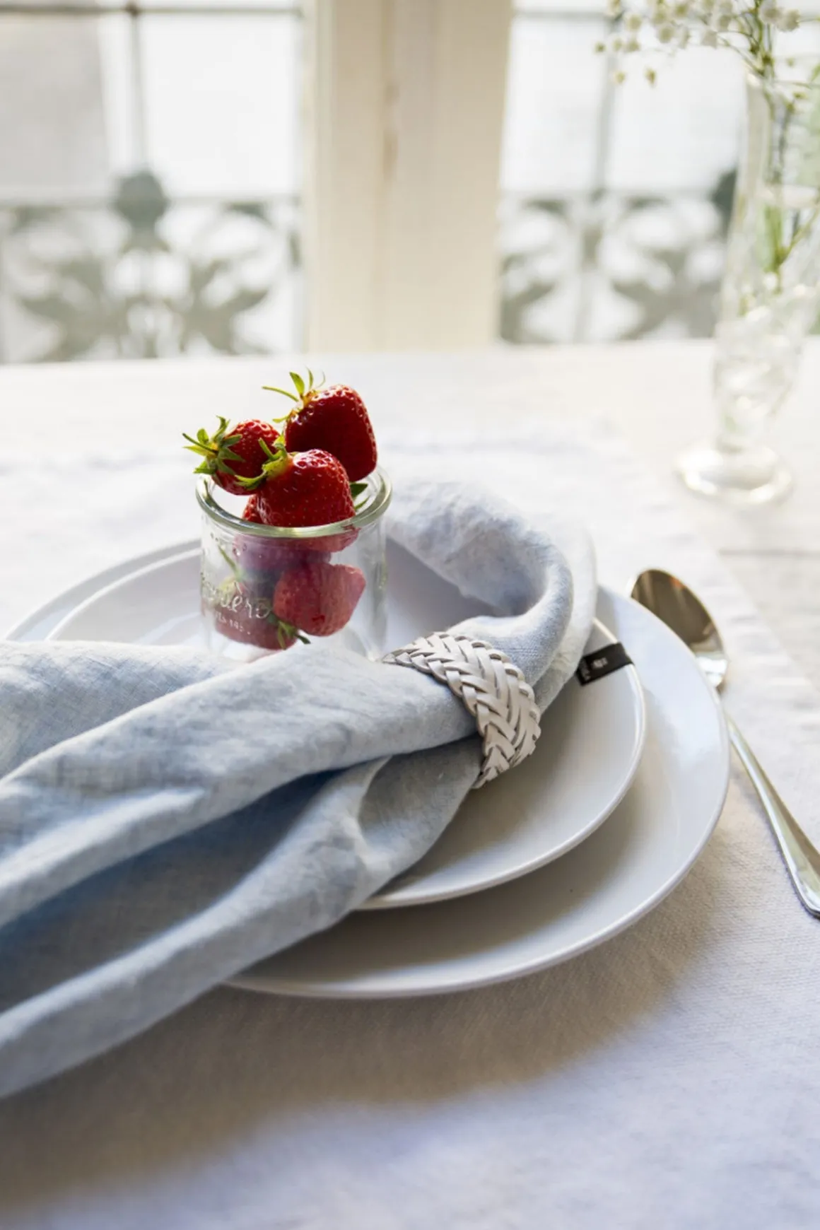 Duk - Sunshine White