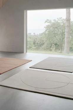 Gulvteppe - Lineal Poem Beige