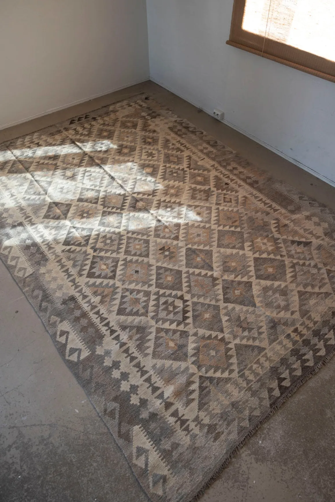 Gulvteppe - Natural Kelim 200x300 Light Grey