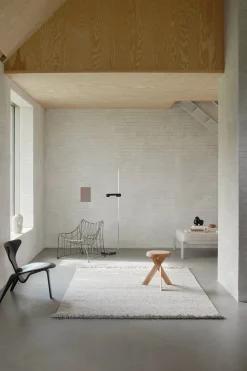 Gulvteppe - Peaceful Parity Grey