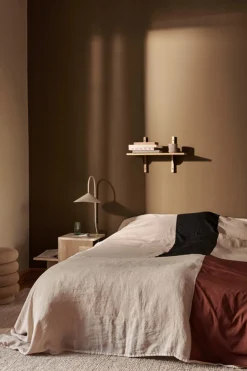 Hylle - Sector Shelf Single/Narrow Oak/Brass