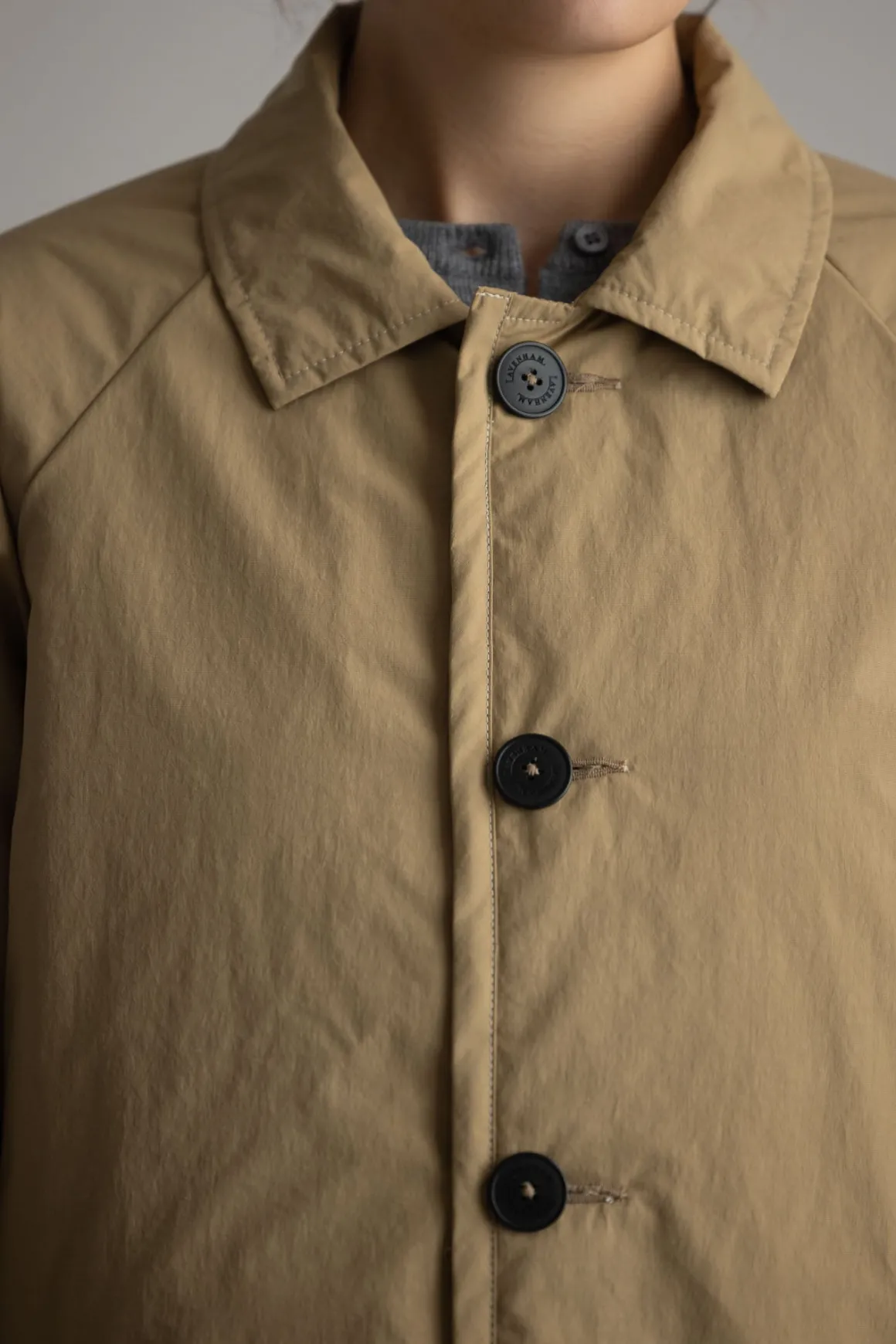 Jakke - FCQ Button Chantry