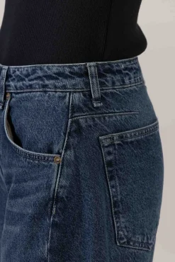 Jeans - Charlie Barrel Jean