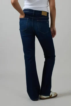 Jeans - Peyton Mid-Rise Bootcut Branson