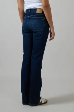 Jeans - Peyton Mid-Rise Bootcut Branson