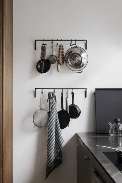 Knaggrekke - 6 knagger Black