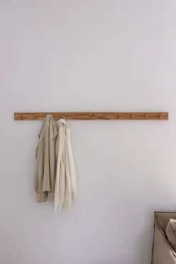 Knaggrekke - 11 knagger Teak