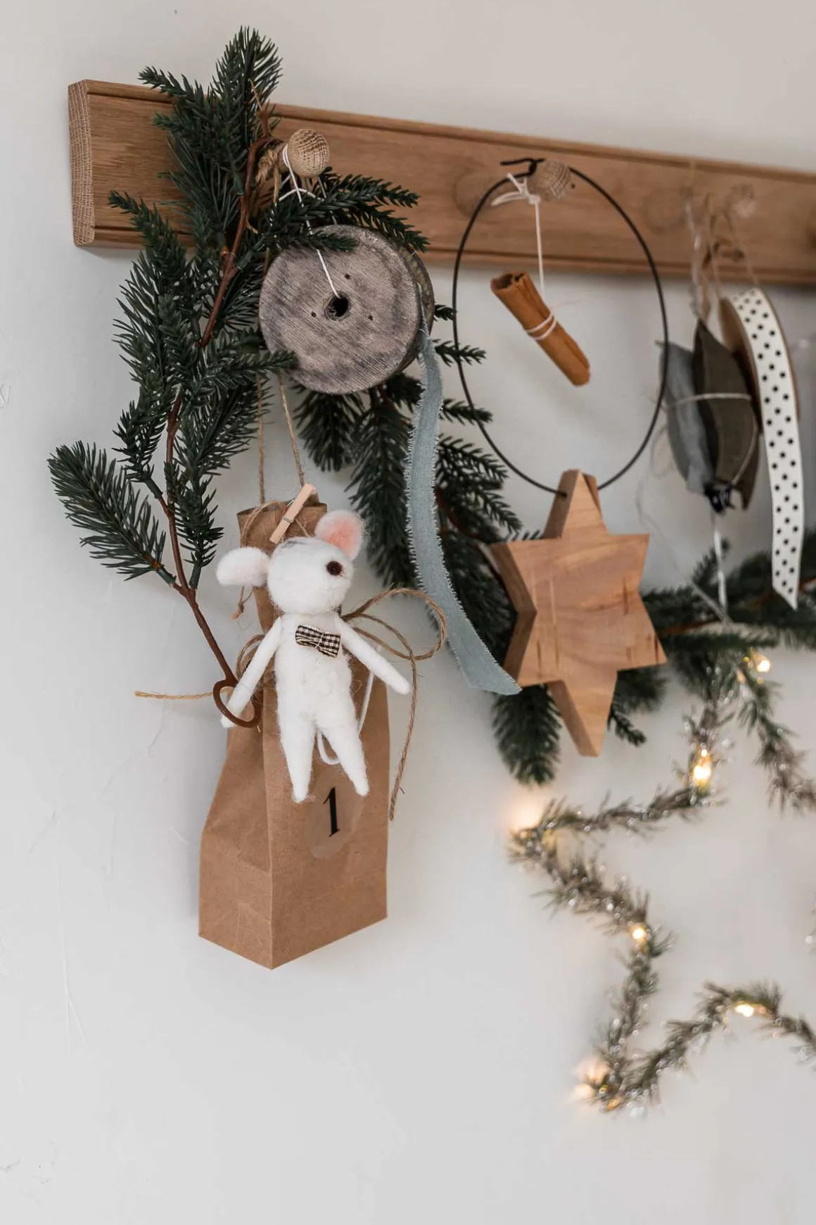 Knaggrekke - Shaker 4 Knagger Eik