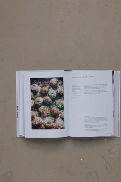 Kokebok - Around Our Table