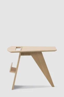 Magasinbord - Risom Model 6500 Eik lakkert