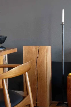 Pidestall - Solid Square Log Low Eik