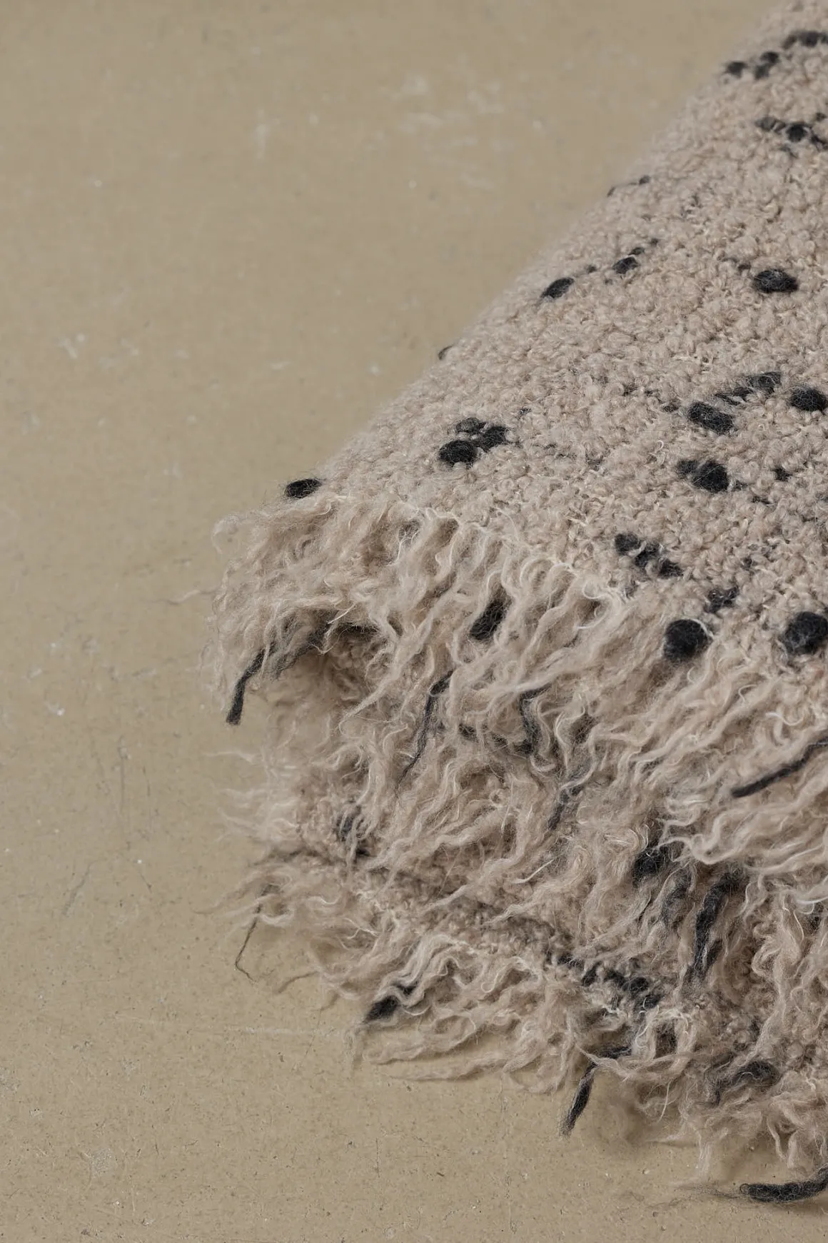 Pledd - Peg Throw 150x200cm Piuma