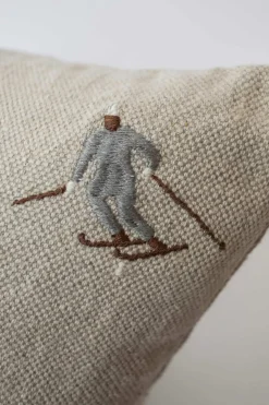 Putetrekk - Skiers Embroidered 48x48cm
