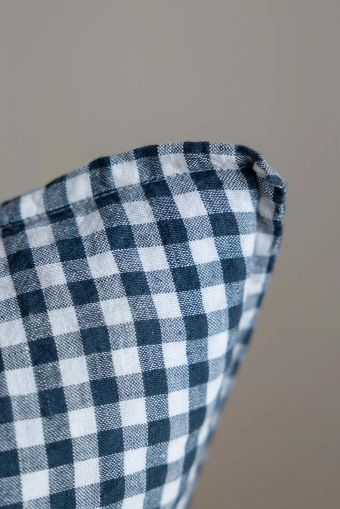 Putetrekk - 50x50cm Anthracite Gingham