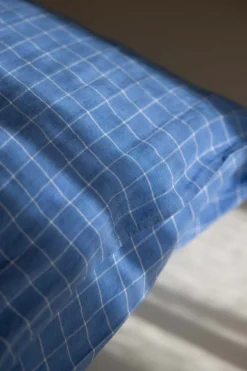 Putetrekk - 50x50cm Blue School Check