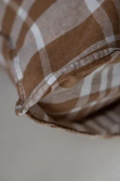 Putetrekk - 65x65cm Coffee Checks