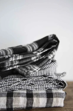 Putetrekk - 65x65cm School Checks