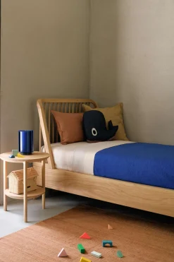 Seng - Spindle Bed 90x200cm Oak