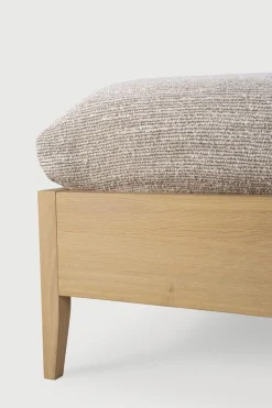 Seng - Spindle Bed 160x200cm Oak