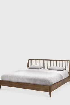 Seng - Spindle Bed 180x200cm Reclaimed Teak
