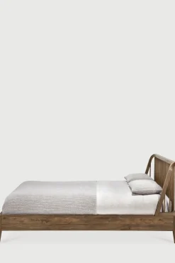 Seng - Spindle Bed 180x200cm Reclaimed Teak