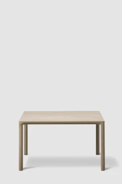 Sidebord - Piloti Modell 6725 63x63xh41cm Lys Oljet Eik