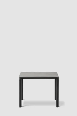 Sidebord - Piloti Modell 6705 46,5x39xh41cm Sort Lakkert Eik