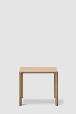 Sidebord - Piloti Modell 6705 46,5x39xh41 Oljet Eik