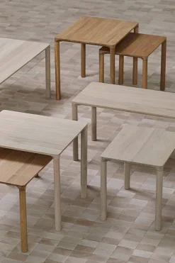 Sidebord - Piloti Modell 6725 63x63xh41cm Lys Oljet Eik