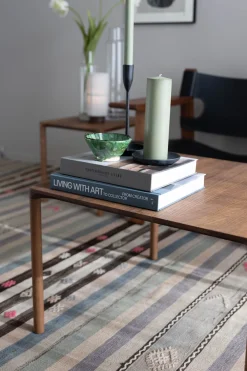 Sidebord - Piloti Modell 6725 63x63xh41cm Røkt Eik