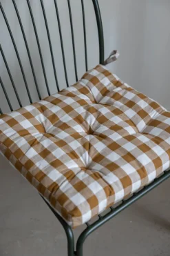 Sittepute - 45x45cm Mustard/White