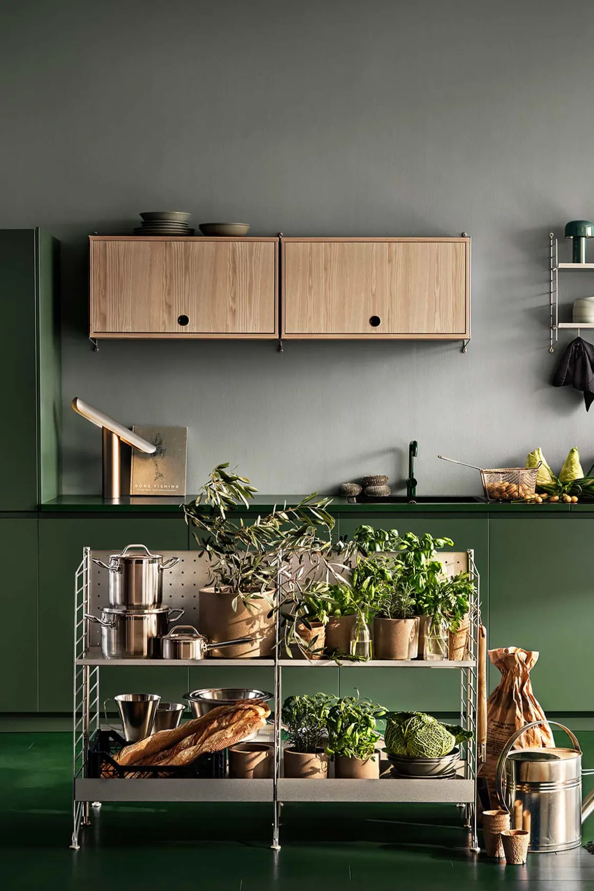 Skap - Vippedør 78x30x42 Beige