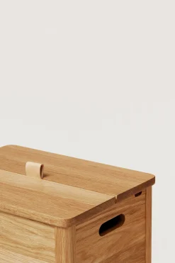 Skittentøyskurv - A Line Laundry Oljet Eik