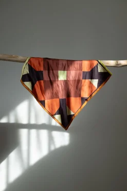 Skjerf - Pinwheel Print Silk Plum