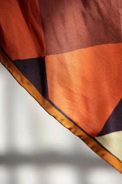 Skjerf - Pinwheel Print Silk Plum