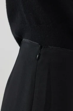 Skjørt - Lace Paneled Black