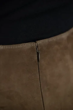 Skjørt - Mid Rise Slim Midi Suede