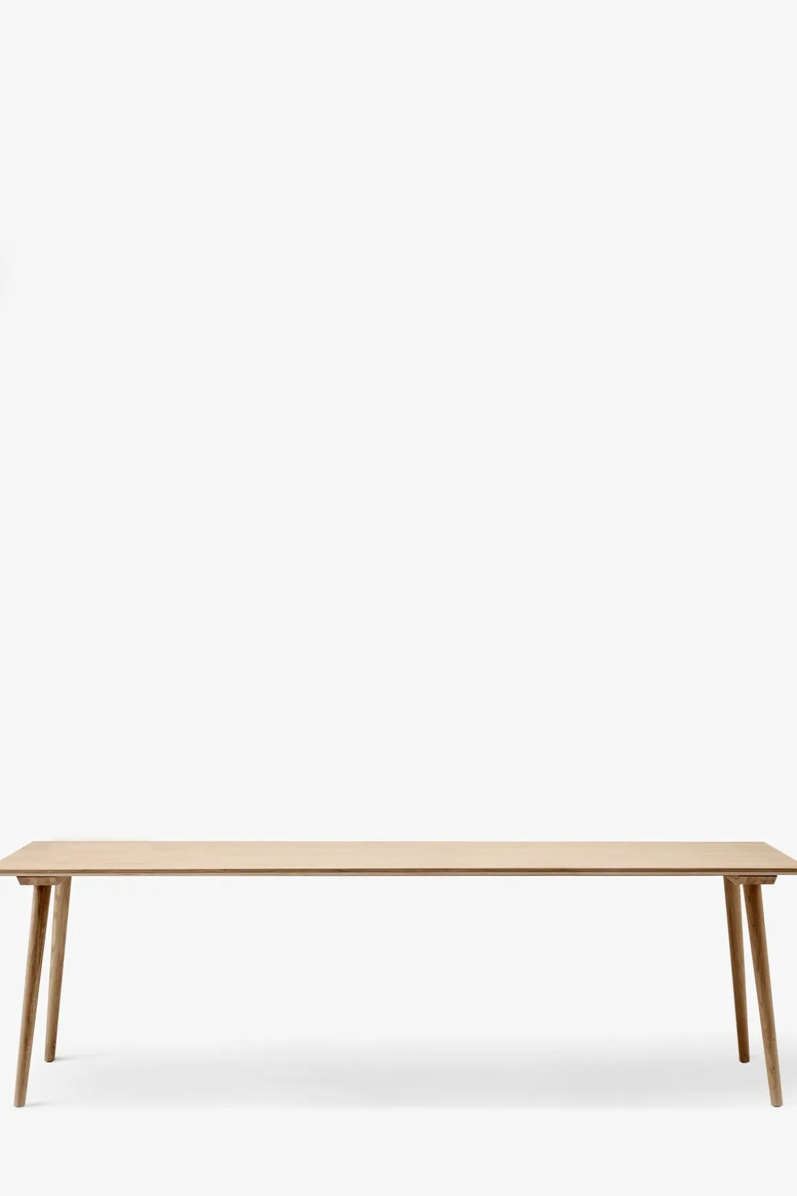 Spisebord - SK6 In Between Lakkert Eik 90x250cm