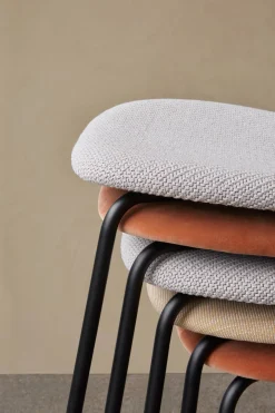 Spisestol - Co Dining u/Armlene 130 Hallingdal, Black Steel