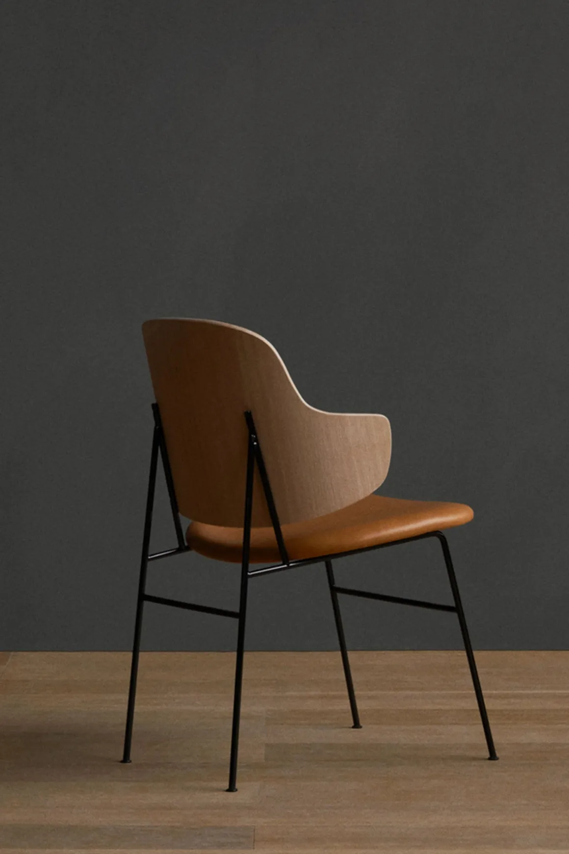 Spisestol - The Penguin Dakar 250, Black Steel, Natural Oak