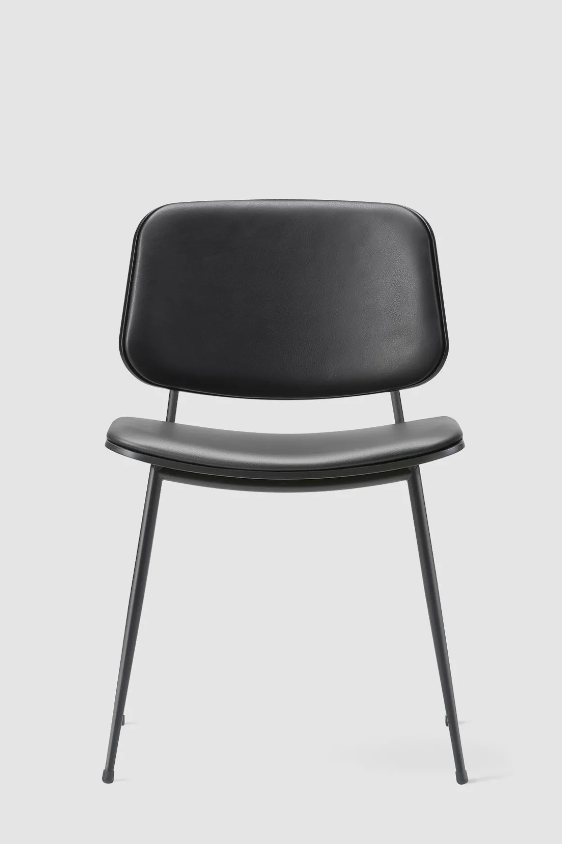 Spisestuestol - Søborg 3062 Sortlakkert/Krom Eik / 98 Sort Lær